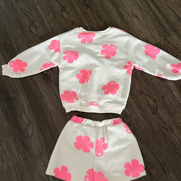 Matching set - Picture 5 of 6